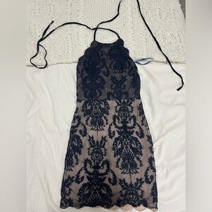 Hello Molly lace bodycon dress